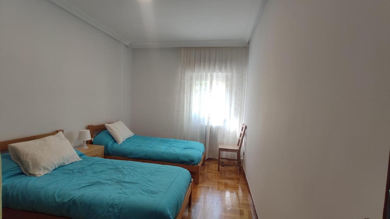 Apartamento Pamplona A 10 Minutos Del Centro Exterior photo